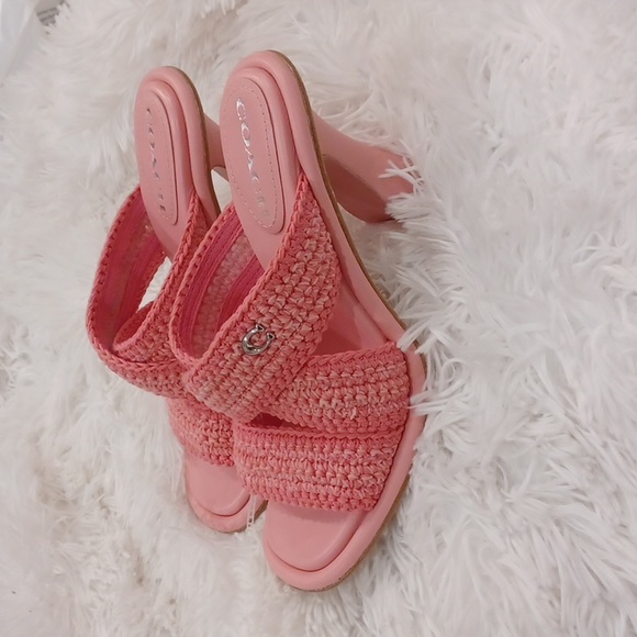 NEW COACH’s Quintin 60MM Crochet leather sculptural heel sandalsBarbie Pink - Picture 1 of 16